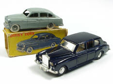 DINKY TOYS (2)