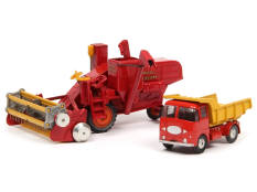 CORGI TOYS (GB) (2)