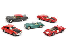 CORGI TOYS (GB) (5)