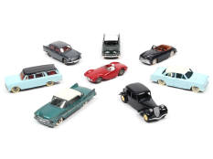 DINKY TOYS (FRANCE) (8)