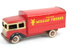 M.L. (FRANCE) (1)