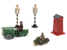 DINKY TOYS (GB) (5)