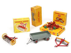 DINKY TOYS (GB) (4)