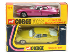 CORGI TOYS (GB) (2)