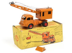 C.I.J. (FRANCE) (1)