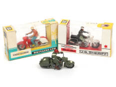 BRITAINS (GB) (3)