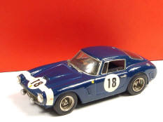 A.M.R. - X (FRANCE) (1)