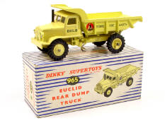 DINKY TOYS GB (1)