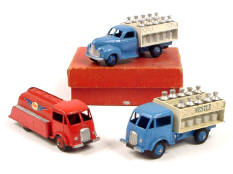 DINKY TOYS (FRANCE) (3)