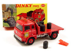 DINKY TOYS GB (1)
