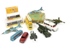 DINKY TOYS (13)