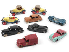 DINKY TOYS (9)