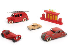 DINKY TOYS (GB) (5)