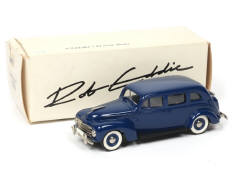 ROBEDDIE MODELS (GB) (1)