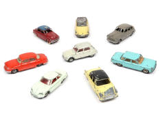 DINKY TOYS (FRANCE) (8)