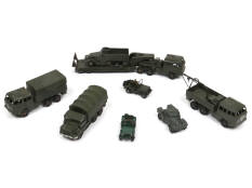 DINKY TOYS (FRANCE) (8)