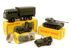 DINKY TOYS (FRANCE) (4)
