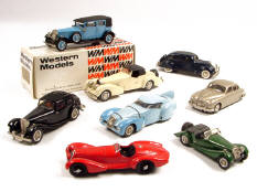 WESTERN MODELS & DIVERS (8)
