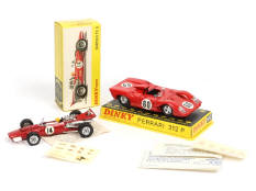DINKY TOYS (FRANCE) (2)