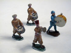 FIGURINES DIVERS (1)
