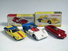 DINKY  DIVERS (3)