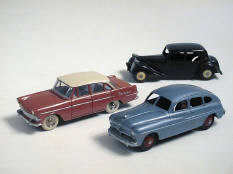 DINKY TOYS (FRANCE) (3)