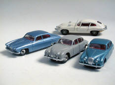 DINKY TOYS (GB) (4)