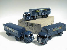 DINKY TOYS (FRANCE) (4)