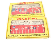 DINKY TOYS (FRANCE) (2)