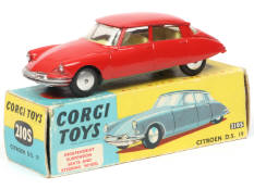 CORGI TOYS (GB) (1)