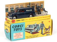 CORGI TOYS (GB) (1)