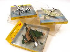 COX SHOWCASE MINIATURES (USA) (3)