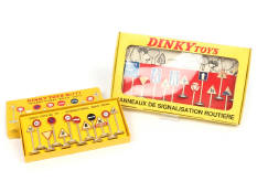DINKY TOYS (GB) (2)