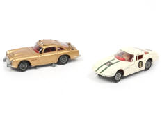 CORGI TOYS (GB) (2)