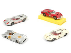DINKY TOYS (GB) (4)