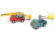 CORGI TOYS (GB) (2)