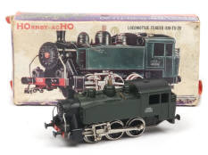 HORNBY 'HO' (1)