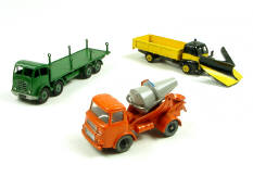 DINKY TOYS (GB) (3)