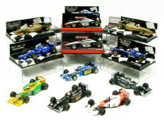 MINICHAMPS (12)