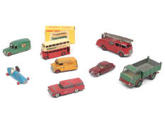 DINKY TOYS (GB) (8)
