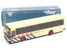 AHC MODELS (PAYS-BAS) (1)