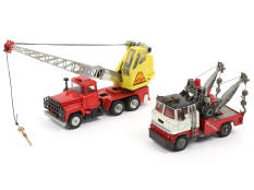 CORGI TOYS (GB) (2)