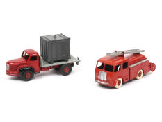 DINKY TOYS (FRANCE) (2)