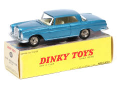 DINKY TOYS (FRANCE) (1)