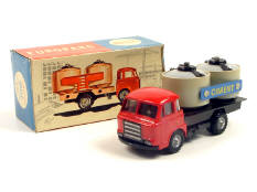 C.I.J. (FRANCE) (1)