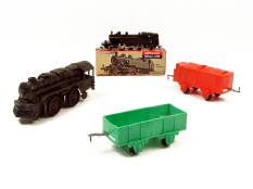 HORNBY 'HO' & INTERTOYS (2)