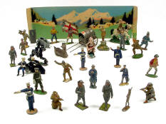 FIGURINES DIVERS (1)