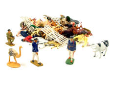 FIGURINES DIVERS (1)