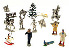 FIGURINES DIVERS (1)
