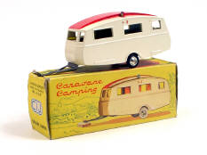 C.I.J. (FRANCE) (1)